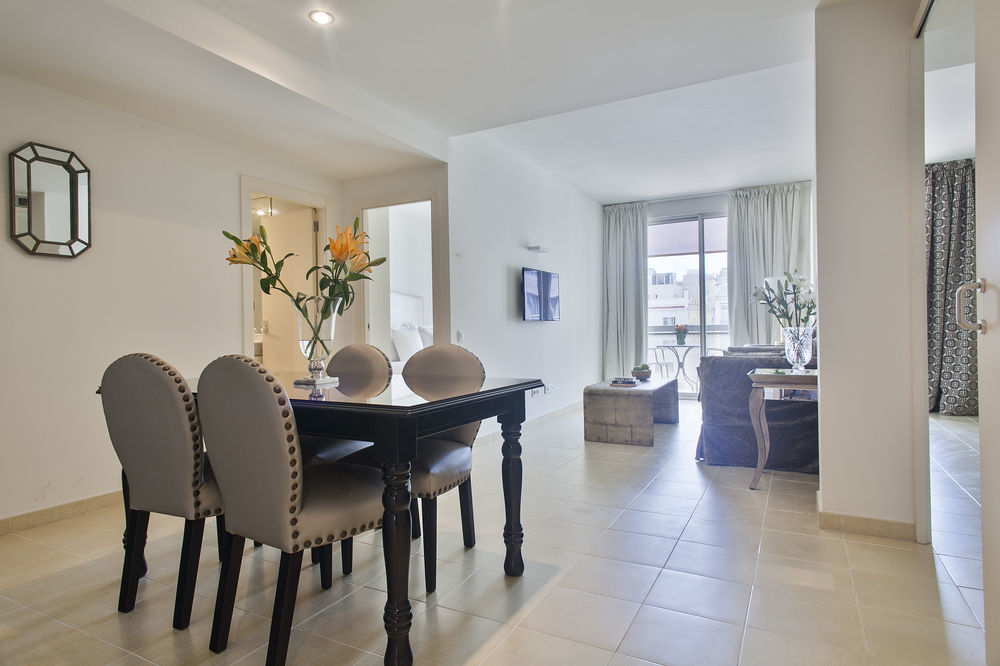 Splendom Suites Pau Claris Barcelona Ngoại thất bức ảnh